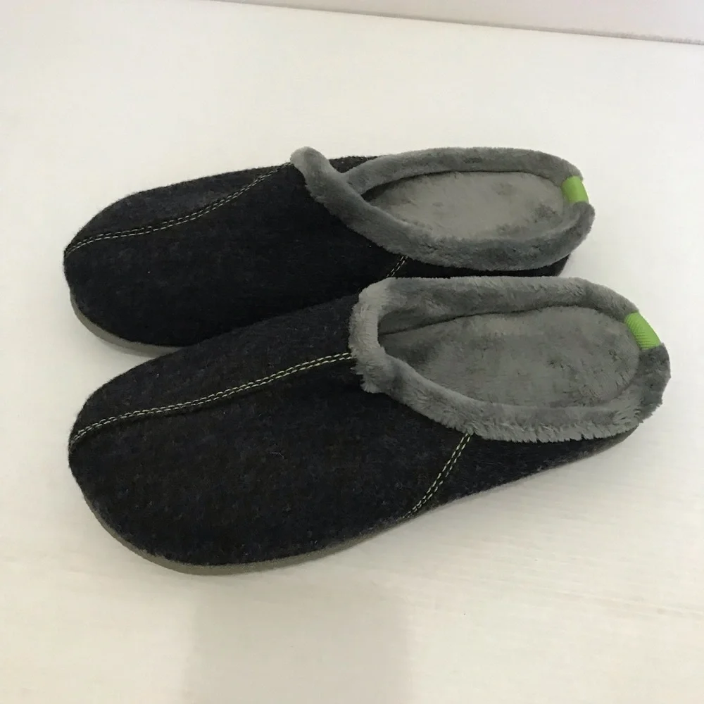 N A P BROOKSTONE Memory Foam Mens indoor/ outdoor Brown Slippers size M
